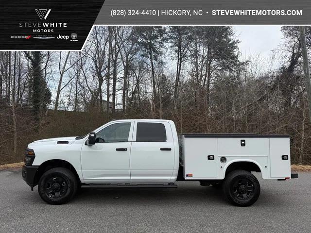 2026 RAM Ram 2500 RAM 2500 TRADESMAN CREW CAB 4X4 8 BOX