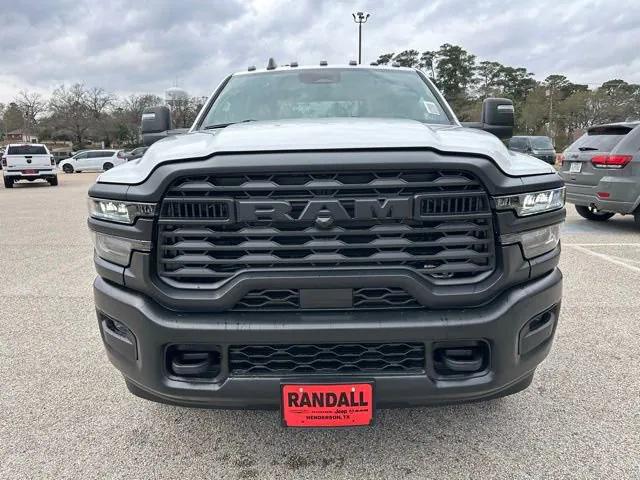 2026 RAM Ram 3500 Chassis Cab RAM 3500 TRADESMAN CREW CAB CHASSIS 4X4 60 CA 2026 RAM Ram 3500 Chassis Cab RAM 3500 TRADESMAN CREW CAB CHASSIS 4X4 60 CA