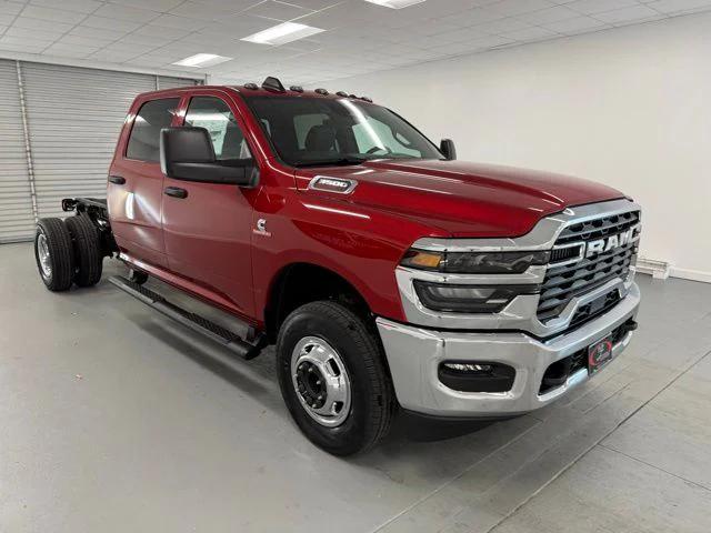 2026 RAM Ram 3500 Chassis Cab RAM 3500 TRADESMAN CREW CAB CHASSIS 4X4 60 CA