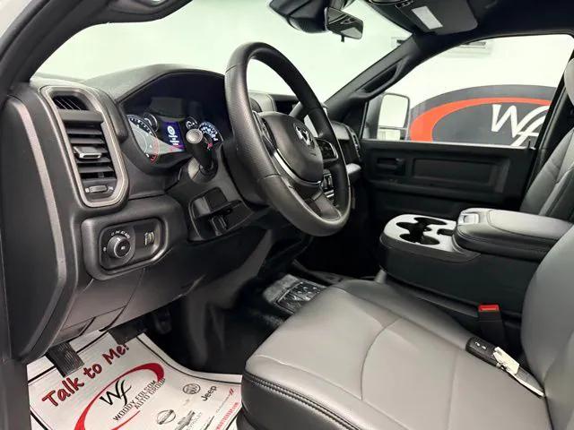 2026 Ram 3500 Chassis Cab Tradesman/Big Horn