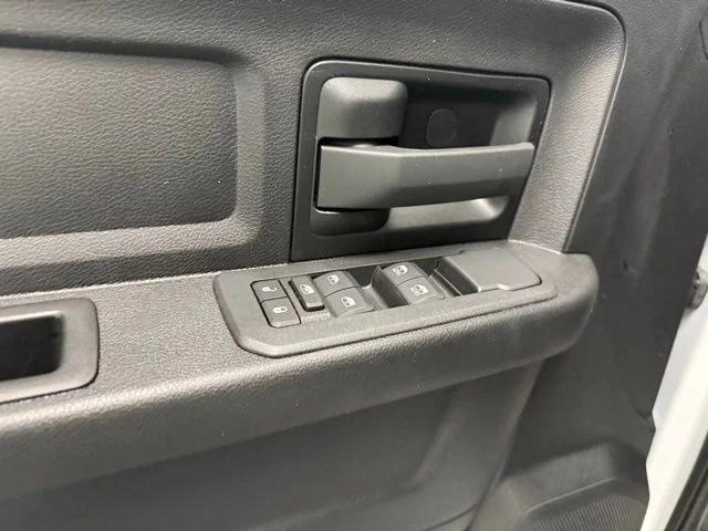 2026 Ram 3500 Chassis Cab Tradesman/Big Horn