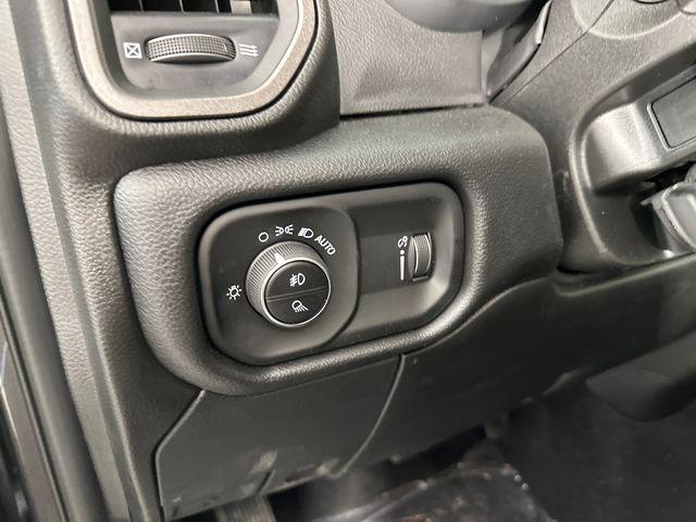 2026 Ram 2500 Warlock Crew Cab 4x4 6'4" Box