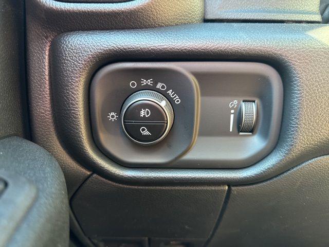 2026 Ram 2500 Tradesman Crew Cab 4x4 6'4" Box