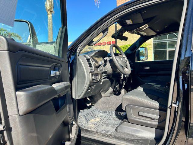 2026 Ram 1500 Warlock Crew Cab 4x4 5'7" Box