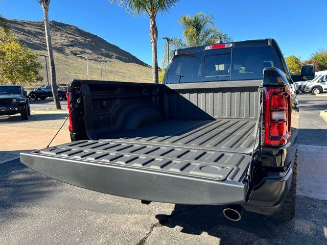 2026 Ram 1500 Warlock Crew Cab 4x4 5'7" Box