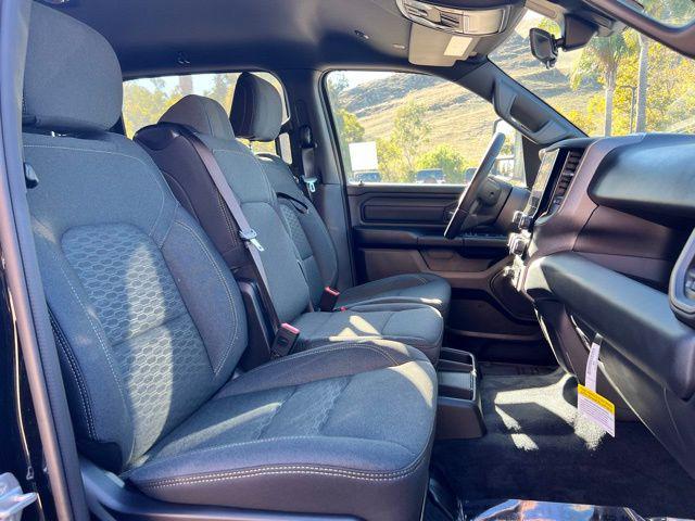 2026 Ram 1500 Warlock Crew Cab 4x4 5'7" Box