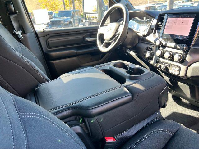 2026 Ram 1500 Warlock Crew Cab 4x4 5'7" Box