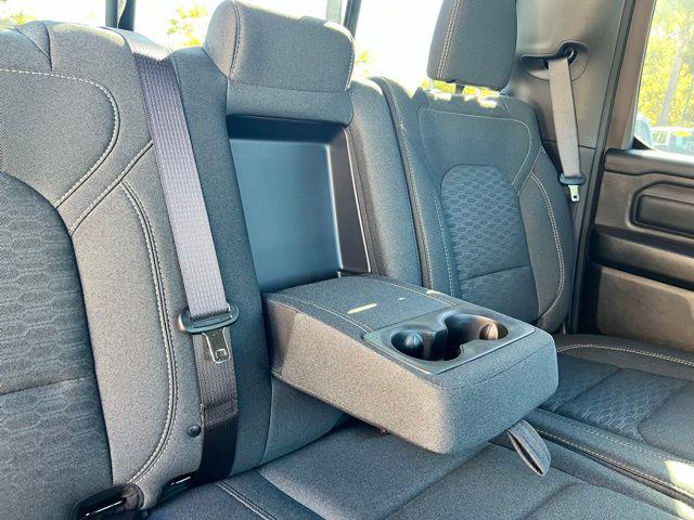 2026 Ram 1500 Warlock Crew Cab 4x4 5'7" Box
