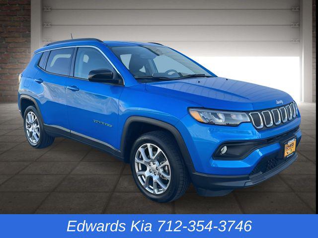2022 Jeep Compass Latitude Lux 4x4 2022 Jeep Compass Latitude Lux 4x4