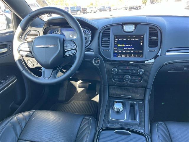 2023 Chrysler 300 300C 2023 Chrysler 300 300C