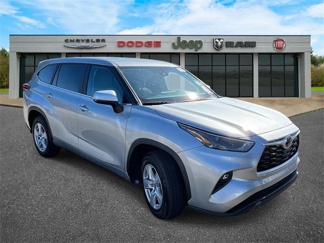 2023 Toyota Highlander Platinum 2023 Toyota Highlander Platinum