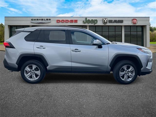 2023 Toyota RAV4 XLE 2023 Toyota RAV4 XLE