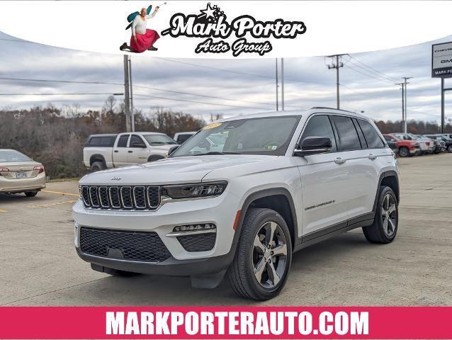 2023 Jeep Grand Cherokee Limited 4x4 2023 Jeep Grand Cherokee Limited 4x4