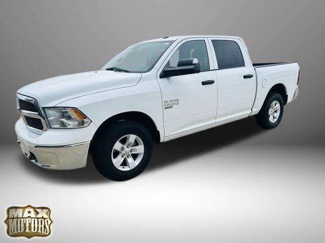 2022 RAM 1500 Classic Tradesman Crew Cab 4x4 57 Box