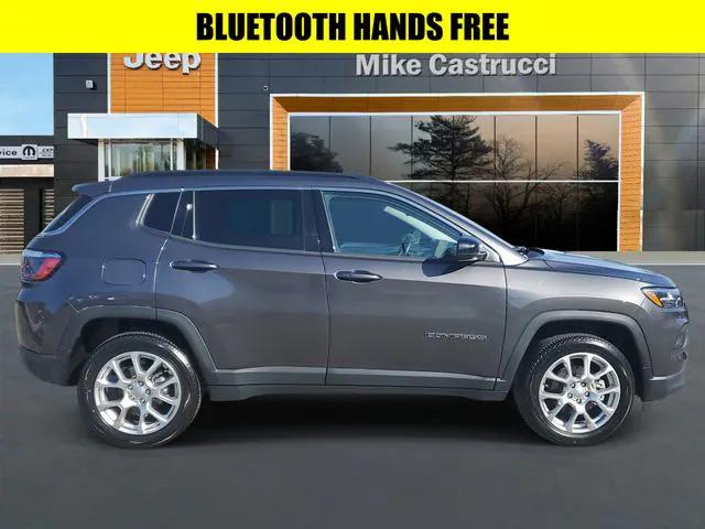 2022 Jeep Compass Latitude Lux 4x4