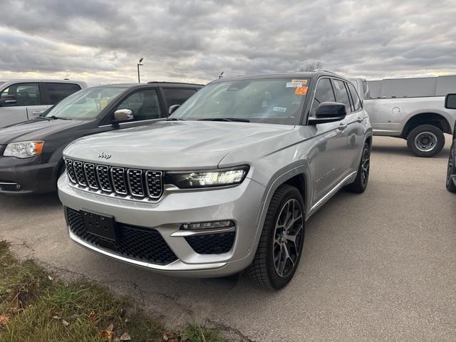 2022 Jeep Grand Cherokee Summit Reserve 2022 Jeep Grand Cherokee Summit Reserve