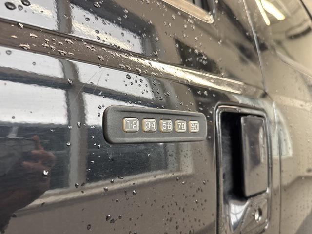 2016 Ford F-350 LARIAT