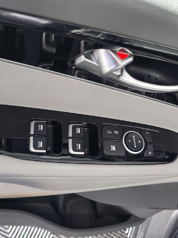 2019 Kia Sorento 3.3L SX