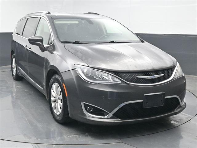 2020 Chrysler Pacifica Touring L 2020 Chrysler Pacifica Touring L