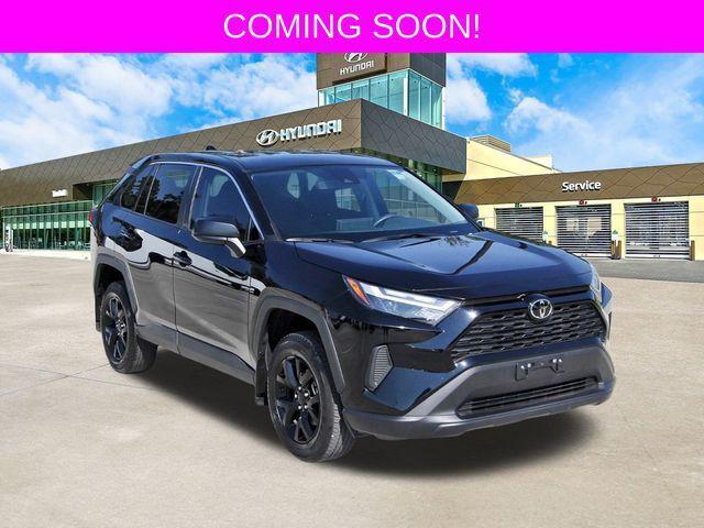 2025 Toyota RAV4 LE 2025 Toyota RAV4 LE