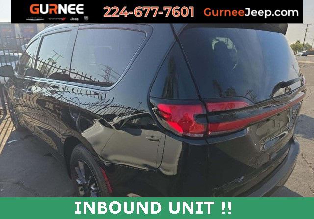 2021 Chrysler Pacifica Touring