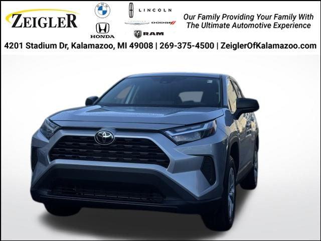 2025 Toyota RAV4 LE 2025 Toyota RAV4 LE