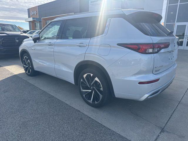 2023 Mitsubishi Outlander PHEV SEL S-AWC