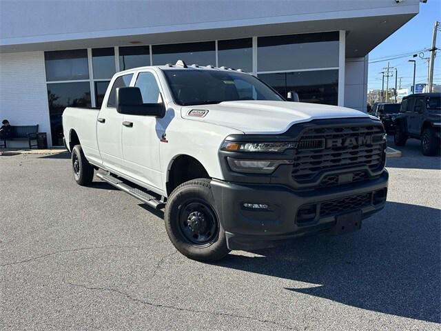 2025 RAM Ram 2500 RAM 2500 TRADESMAN CREW CAB 4X4 8 BOX
