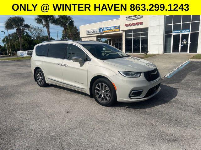 2021 Chrysler Pacifica Hybrid Pinnacle 2021 Chrysler Pacifica Hybrid Pinnacle