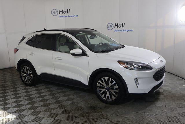 2020 Ford Escape Titanium Hybrid