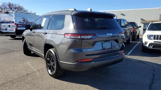 2023 Jeep Grand Cherokee L Limited 4x4 2023 Jeep Grand Cherokee L Limited 4x4