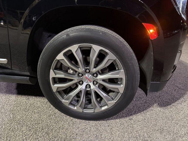 2022 GMC Yukon XL 2WD Denali 2022 GMC Yukon XL 2WD Denali