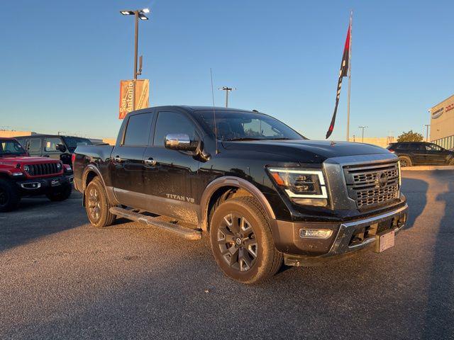 2020 Nissan TITAN Crew Cab Platinum Reserve 4x4