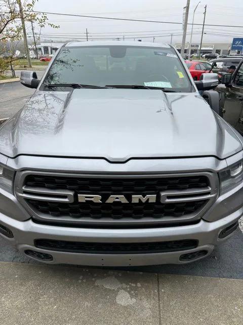 2022 RAM 1500 Big Horn Crew Cab 4x4 57 Box