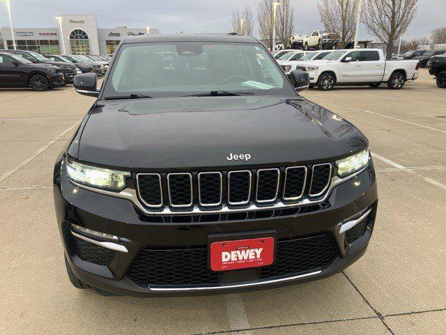 2022 Jeep Grand Cherokee Limited 4x4 2022 Jeep Grand Cherokee Limited 4x4