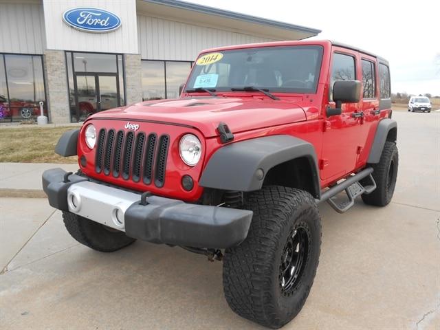 2014 Jeep Wrangler Unlimited Sahara for sale in Tyndall, SD