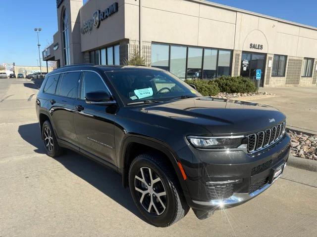 2024 Jeep Grand Cherokee L Limited 4x4 2024 Jeep Grand Cherokee L Limited 4x4