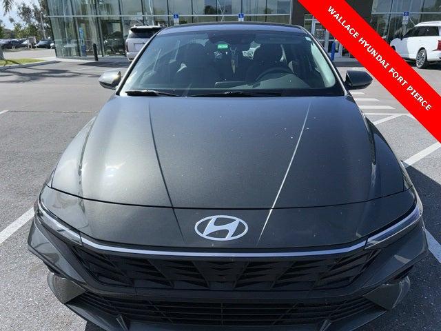 2024 Hyundai Elantra SEL 2024 Hyundai Elantra SEL