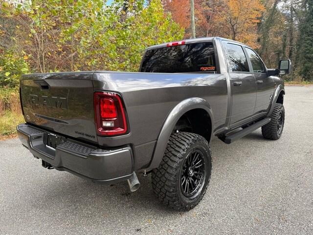 2026 Ram 2500 Big Horn Crew Cab 4x4 6'4" Box