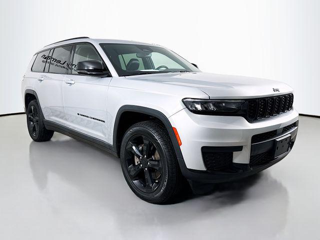 2021 Jeep Grand Cherokee L Altitude 4x4 2021 Jeep Grand Cherokee L Altitude 4x4