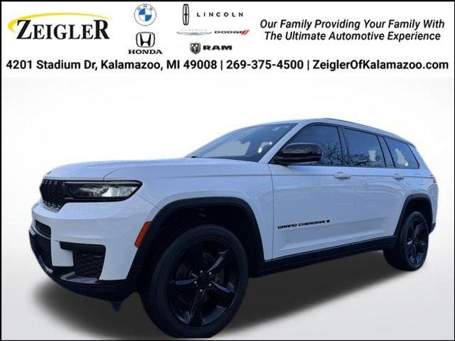 2023 Jeep Grand Cherokee L Altitude 4x4 2023 Jeep Grand Cherokee L Altitude 4x4