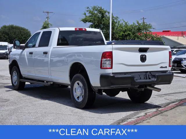 2023 RAM 3500 Tradesman Crew Cab 4x4 8 Box