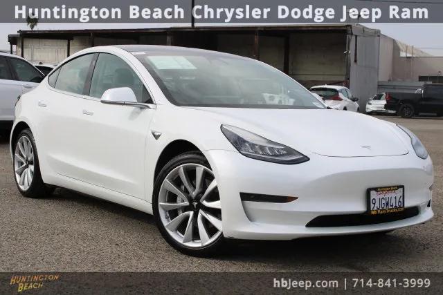 2020 Tesla Model 3 Standard Range Plus Rear-Wheel Drive 2020 Tesla Model 3 Standard Range Plus Rear-Wheel Drive