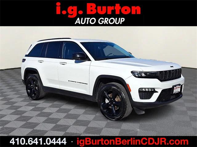 2023 Jeep Grand Cherokee Limited 4x4 2023 Jeep Grand Cherokee Limited 4x4