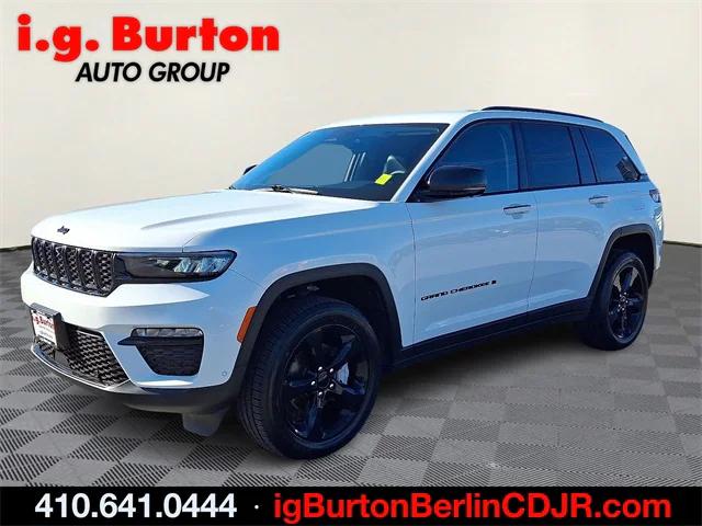 2023 Jeep Grand Cherokee Limited 4x4 2023 Jeep Grand Cherokee Limited 4x4