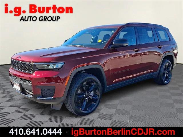 2023 Jeep Grand Cherokee L Altitude 4x4 2023 Jeep Grand Cherokee L Altitude 4x4