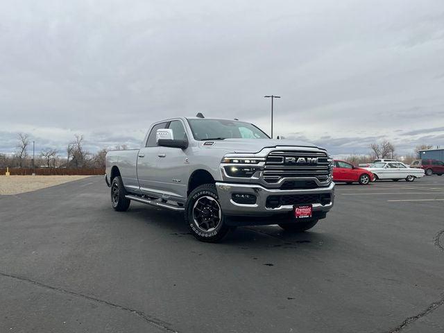 2026 RAM Ram 3500 RAM 3500 LARAMIE CREW CAB 4X4 8 BOX