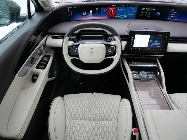 2024 Lincoln Nautilus Black Label