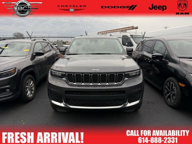 2023 Jeep Grand Cherokee L Laredo 4x4 2023 Jeep Grand Cherokee L Laredo 4x4