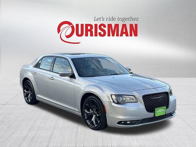 2023 Chrysler 300 300S 2023 Chrysler 300 300S